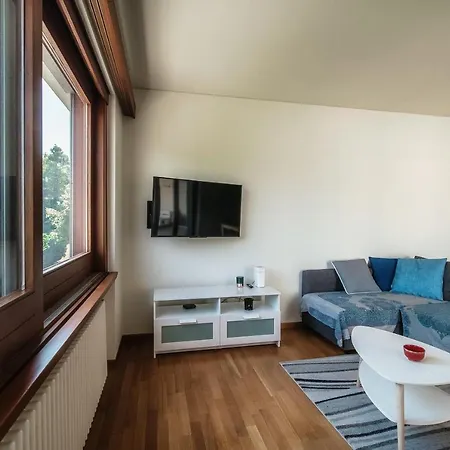 Lucino By Quokka 360 - With Large Terrace Apartment *
